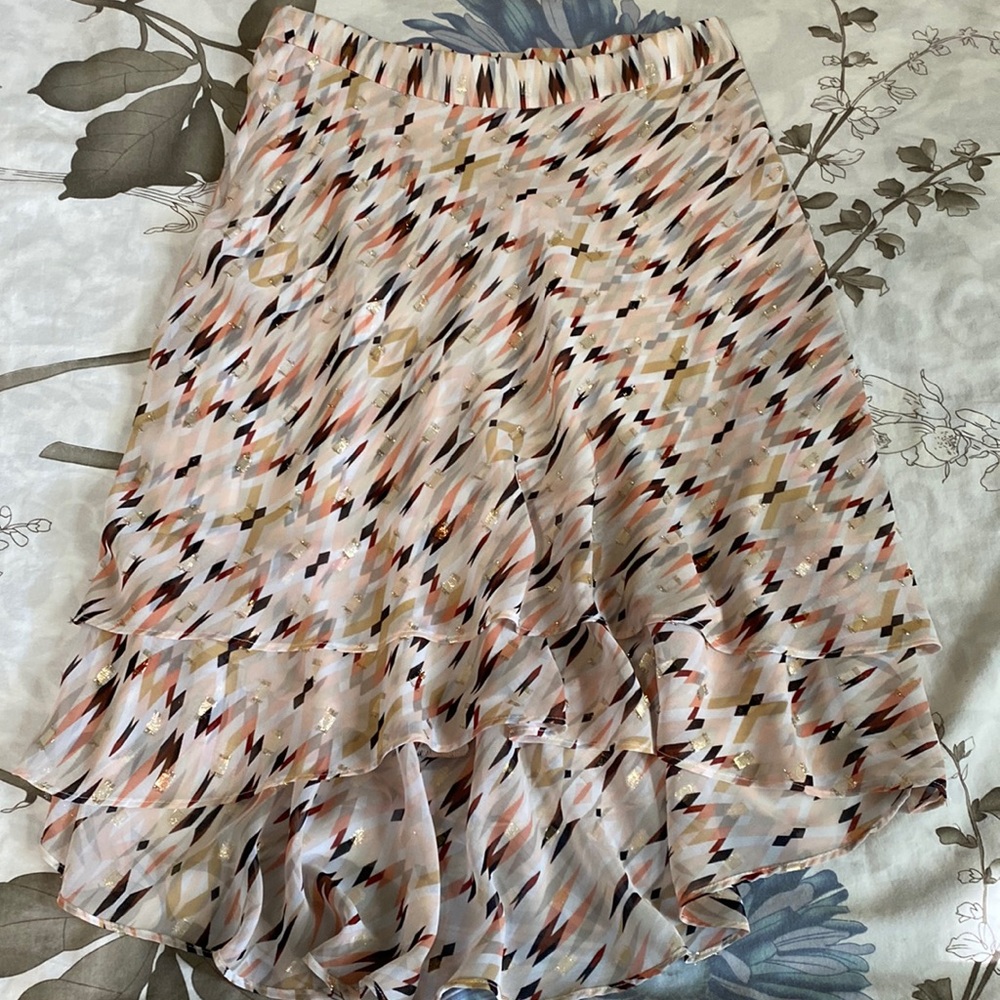 Skirt size 4